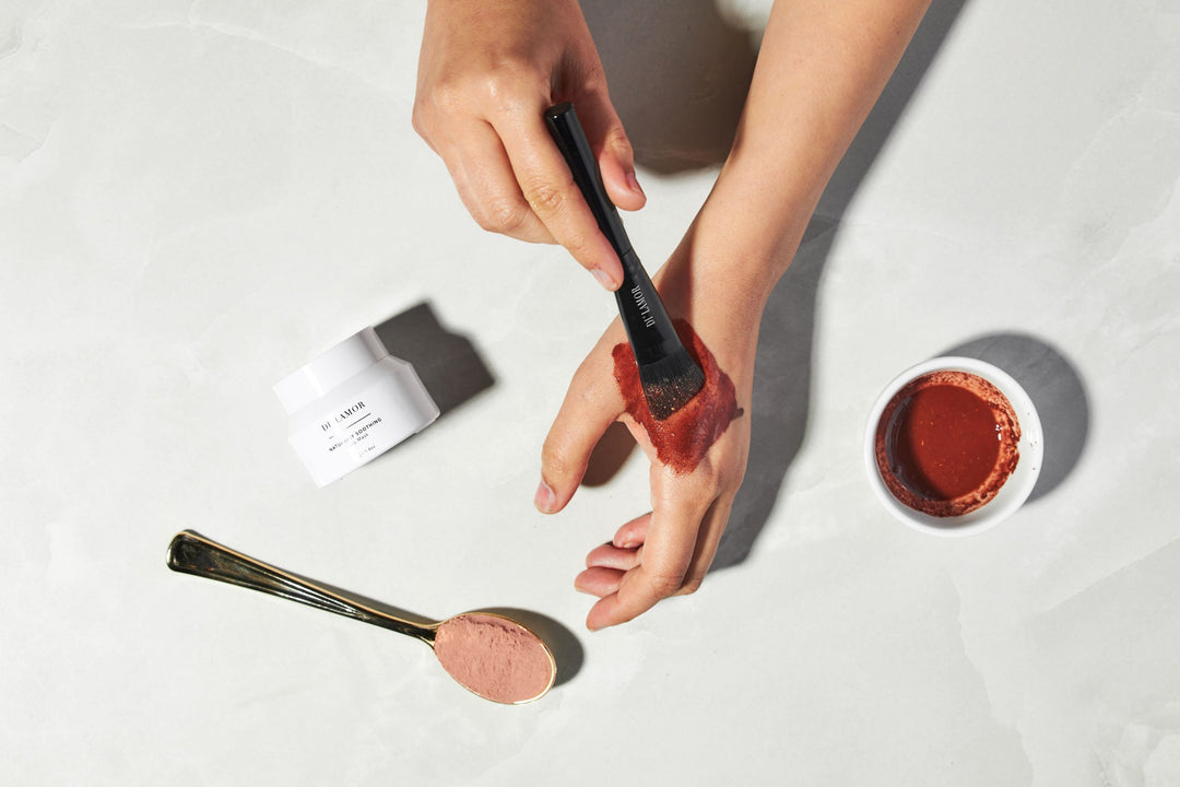 remove unwanted oils and dirt&